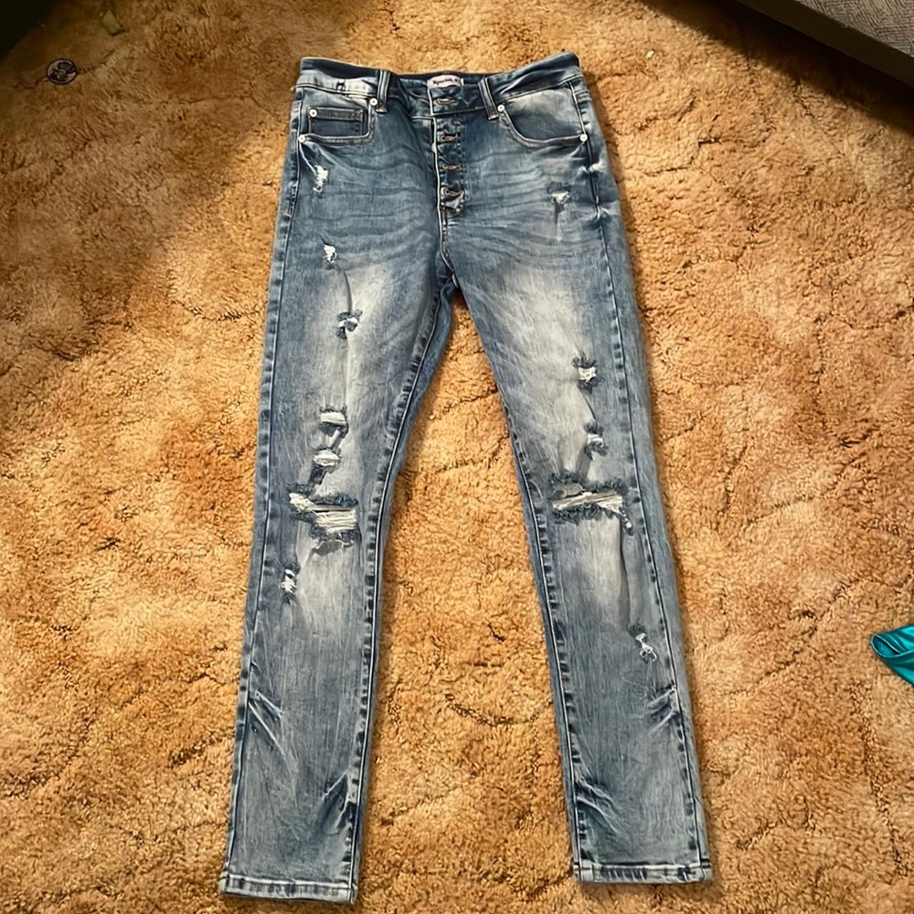 Ripped jeans